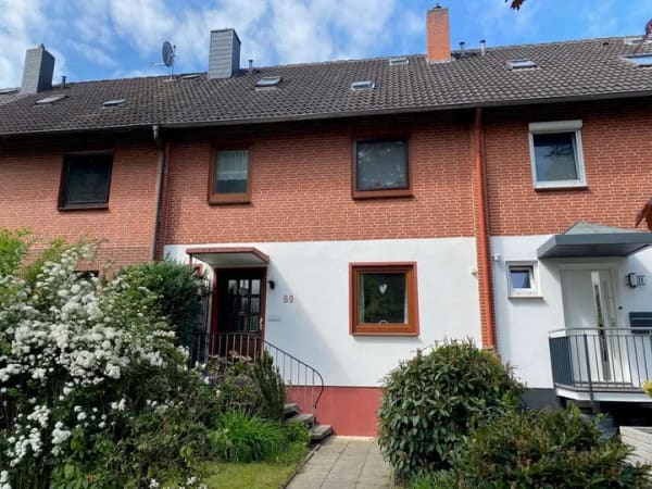 Immobilie in Lilienthal - Gepflegtes Reihenmittelhaus mit Garage in ruhiger Wohnlage in Lilienthal. - Bild 0