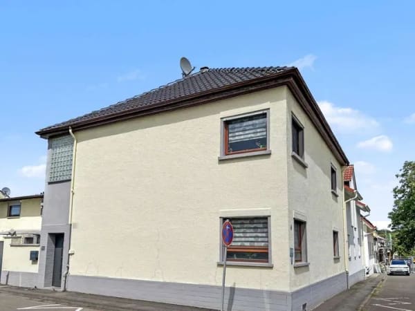 Immobilie in Ober-Hilbersheim - Gepflegtes Einfamilienhaus mit großem Garten in Ober-Hilbersheim – Ihr Zuhause für die ganze Familie - Bild 0