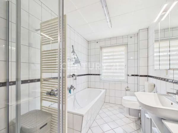 Immobilie in Gransee - Vielseitiges Wohnjuwel in Gransee: Einfamilienhaus mit Einliegerwohnung & Top-Energietechnik - Bild 4