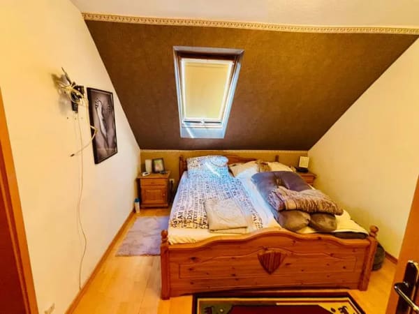 Immobilie in Bergneustadt - Charmante Dachgeschosswohnung mit großer Sonnenterrasse! - Bild 3