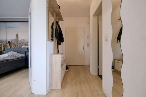 Immobilie in Saarbrücken - Rentabel vermietete Wohnung mit Balkon im 11. Stock - Bild 2