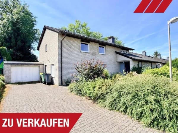 Immobilie in Kierspe - Großzügiges Reihenendhaus mit 9 Zimmern, Garage und weitläufigem Garten - Bild 0