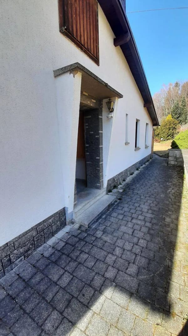 Immobilie in Zwönitz - Charmantes Einfamilienhaus in Waldrandlage mit großem Garten, Zwönitz - Bild 1