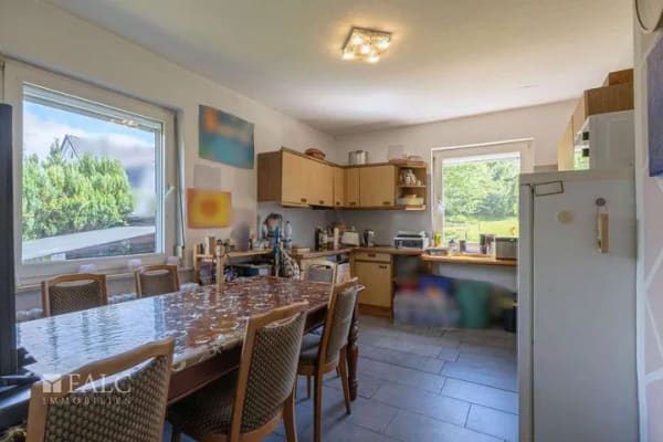 Immobilie in Breitscheid - Ein Zuhause mit Charakter – Einfamilienhaus mit Garten, Werkstatt und viel Platz für die Familie - Bild 3