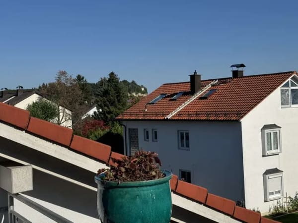 Immobilie in Altenmarkt an der Alz - 8 km zum Chiemsee, 26 m2 Dachterrasse mit Bergblick  - Bild 2