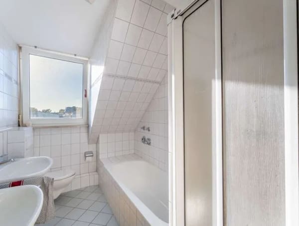 Immobilie in Zirndorf - 2 -Zimmer-Wohnung in Oberasbach / Zirndorf - Linder Siedlung (Loggia, Stellplatz) - Bild 1