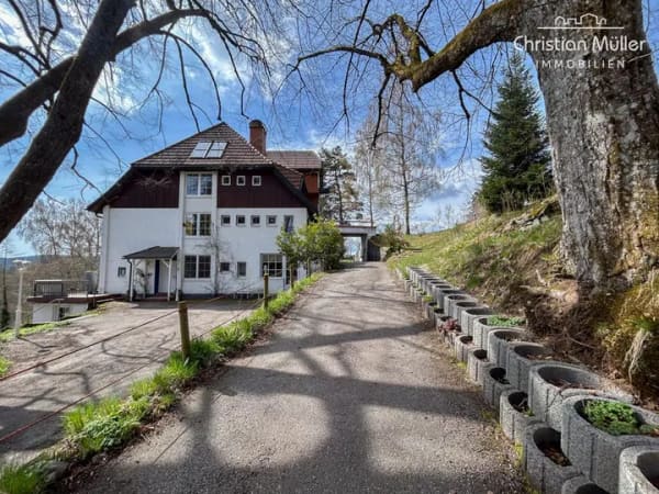 Immobilie in Hinterzarten - Ihr Rückzugsort im Grünen – 4-Zimmer-Gartenwohnung bei Hinterzarten - Bild 0