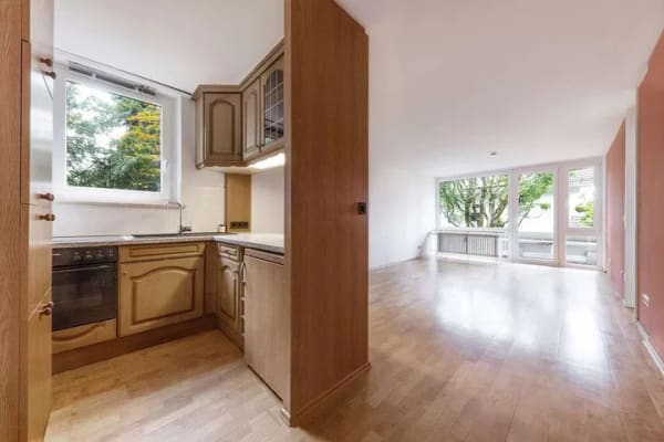 Immobilie in Pullach im Isartal - Renovierungsbedürftige 2-Zimmer-Wohnung mit viel Potenzial - Bild 3