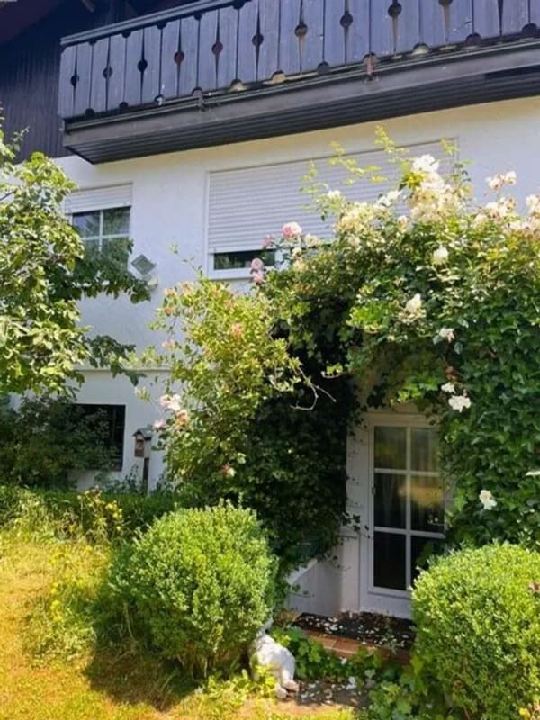 Immobilie in Irsee - Charmantes Einfamilienhaus mit großzügigem Garten - Wohnen und Wohlfühlen in Irsee - Bild 4