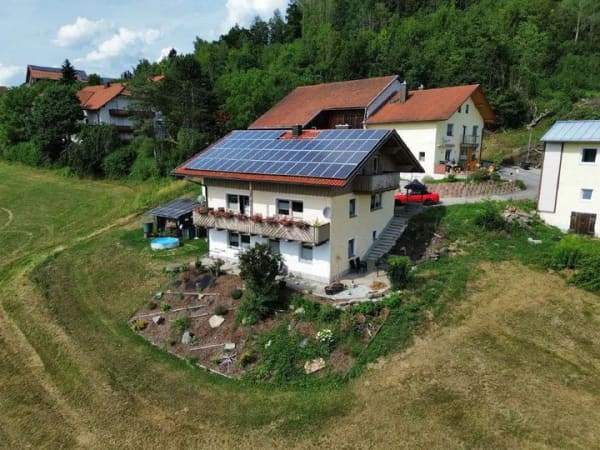 Immobilie in Röhrnbach - Ein Zuhause mit Zukunft - vielseitig, großzügig und voller Möglichkeiten - Bild 1