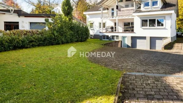 Immobilie in Uhldingen-Mühlhofen - Großzügiges Wohnambiente: Lichtdurchflutete fünf Zimmer mit Garten auf rund 150 m² - Bild 1