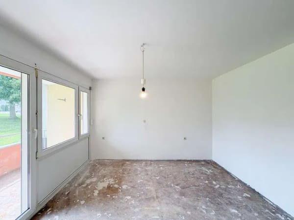 Immobilie in Walheim - 3,5-ZIMMERWOHNUNG MIT BALKON UND ZWEI STELLPLÄTZEN – bezugsfrei - Bild 3