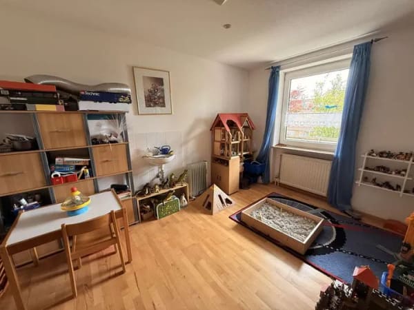 Immobilie in Plößberg - Wohnen und Vermieten gleichzeitig - Familienfreundliches Haus auf dem Land - Bild 4