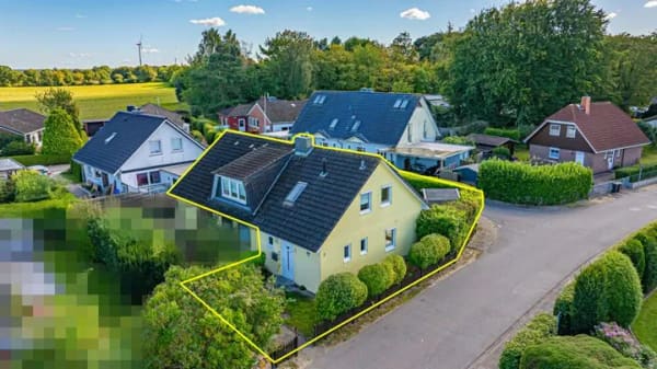 Immobilie in Laboe - Großzügige Maisonettewohnung mit Terrasse, Dachterrasse, Garage und Stellplatz im Ostseebad Laboe - Bild 1