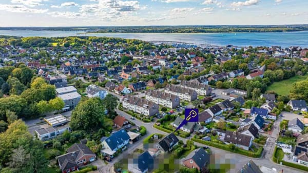 Immobilie in Laboe - Großzügige Maisonettewohnung mit Terrasse, Dachterrasse, Garage und Stellplatz im Ostseebad Laboe - Bild 2