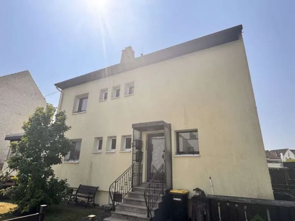Immobilie in Hohenstein - FREISTEHENDES &  GEDÄMMTES 3-FAMILIENHAUS NÄHE ORTSRAND ZU VERKAUFEN !!! - Bild 3