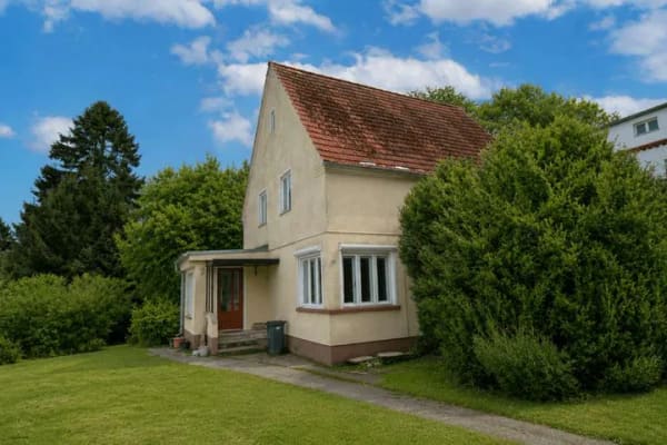 Immobilie in Garz/Rügen - Liebhaberhaus mit skandinavischem Charme in Garz auf Rügen – Sanierung oder Neubau auf großem GS - Bild 1