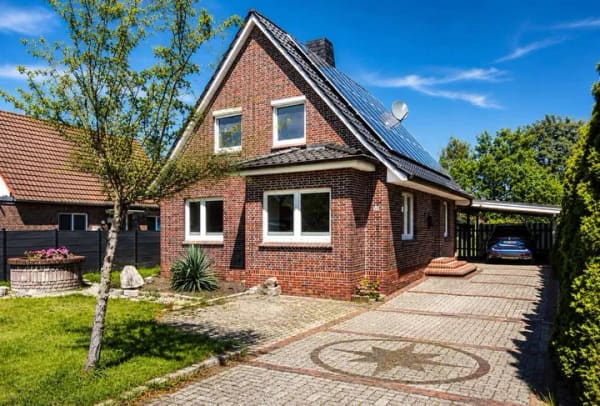 Immobilie in Marienhafe - Familienidyll mit großem Garten & Photovoltaikanlage - Bild 0