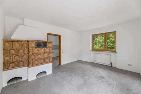 Immobilie in Bischofsgrün - Gepflegtes Einfamilienhaus mit flexiblen Nutzungsmöglichkeiten in ruhiger Lage von Bischofsgrün - Bild 1