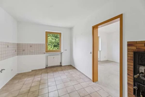 Immobilie in Bischofsgrün - Gepflegtes Einfamilienhaus mit flexiblen Nutzungsmöglichkeiten in ruhiger Lage von Bischofsgrün - Bild 3