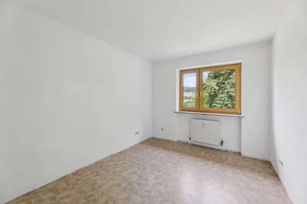 Immobilie in Bischofsgrün - Gepflegtes Einfamilienhaus mit flexiblen Nutzungsmöglichkeiten in ruhiger Lage von Bischofsgrün - Bild 4