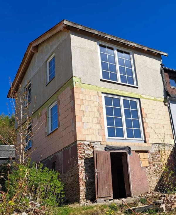 Immobilie in Bockau - perfektes Angebot für Projektliebhaber - Einfamilienhaus mit Panoramablick - Bild 0