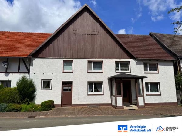 Immobilie in Brakel - Ehemaliges Bauernhaus mit Scheune und Garten in Gehrden - Bild 1