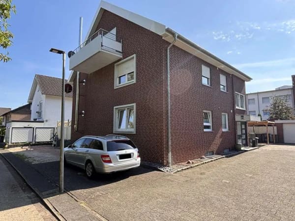 Immobilie in Steinhagen - Eigentumswohnung mit Potenzial in ruhiger Wohnlage von Steinhagen - Bild 0