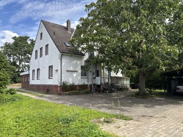Immobilie in Büchen - . . . Kapitalanlage in Bahnhofsnähe . . . - Bild 1