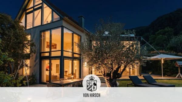Immobilie in Sipplingen - THE STATEMENT - Einzigartige Villa mit Seeblick - Bild 0