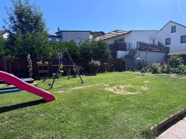 Immobilie in Blomberg - Doppelhaushälfte in Top Zustand - begehrte Stadtlage mit Garten und Garage - Bild 2