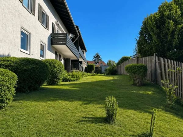 Immobilie in Holzkirchen - Attraktive Kapitalanlage in Holzkirchen – vermietete 1,5-Zimmer-Wohnung mit Balkon - Bild 0