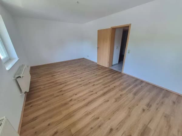 Immobilie in Döttesfeld - Gepflegtes Reihenmittelhaus mit cleverem Eigentumskonzept und Garage - nähe Puderbach! - Bild 3