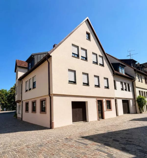 Immobilie in Karlstadt - Gepflegtes Reihenendhaus mit Garage in ruhiger Lage! - Bild 0