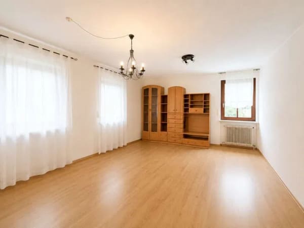 Immobilie in Karlstadt - Gepflegtes Reihenendhaus mit Garage in ruhiger Lage! - Bild 2