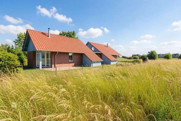 Immobilie in Zierow - +++ Vielseitiges Feriendomizil Doppelhaus mit verbindendem Wellness-Faktor in Zierow +++ - Bild 2