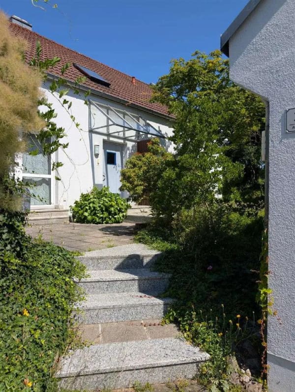 Immobilie in Willmering - Schönes Einfamilienhaus in ruhiger Siedlungslage in Willmering - Bild 2