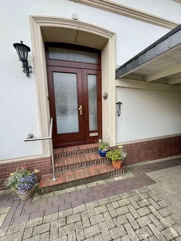 Immobilie in Elsfleth - Haus mit viel Platz und  Traum-Garten sucht eine Familie! - Bild 2