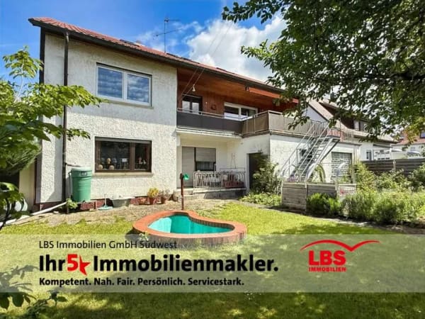 Immobilie in Stetten am kalten Markt - Wohnhaus mit Einliegerwohnung + drei Garagen, Werkstatt und traumhafter Garten - Bild 0