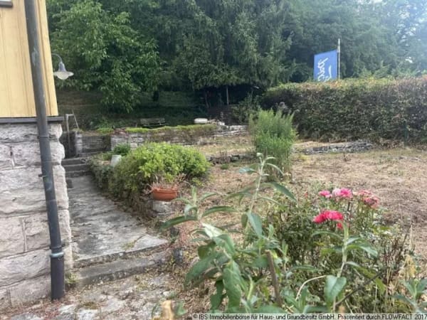 Immobilie in Kirchberg an der Jagst - Im Dornröschenschlaf: Charmantes Wohnhaus mit Stil, Flair und Garten - Bild 3