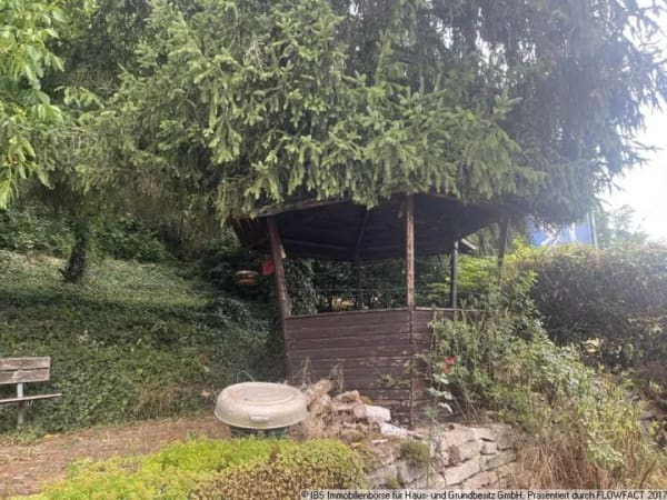 Immobilie in Kirchberg an der Jagst - Im Dornröschenschlaf: Charmantes Wohnhaus mit Stil, Flair und Garten - Bild 4