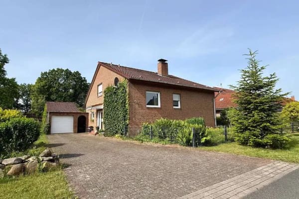 Immobilie in Bothel - Hemsbünde - Familienglück mit Wintergarten & Traumgarten. - Bild 1