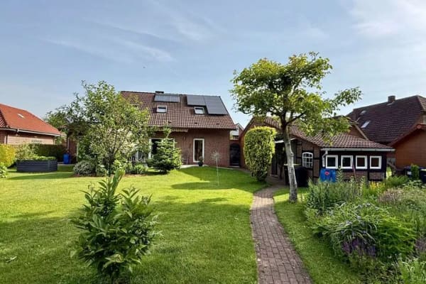 Immobilie in Bothel - Hemsbünde - Familienglück mit Wintergarten & Traumgarten. - Bild 2