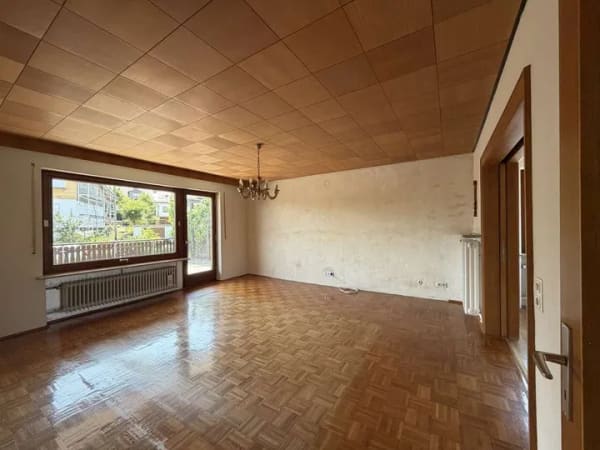 Immobilie in Frensdorf - # Gestalten Sie Ihr neues Zuhause mit einem tollen Bungalow der viel Potential und Charakter hat und - Bild 2