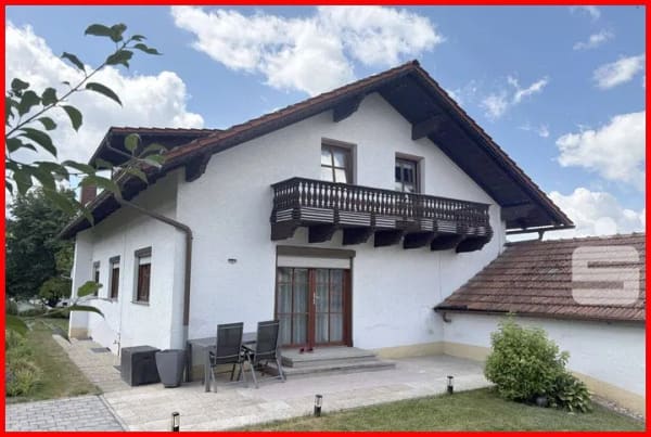 Immobilie in Arrach - Charmantes Einfamilienhaus in Arrach - Bild 0