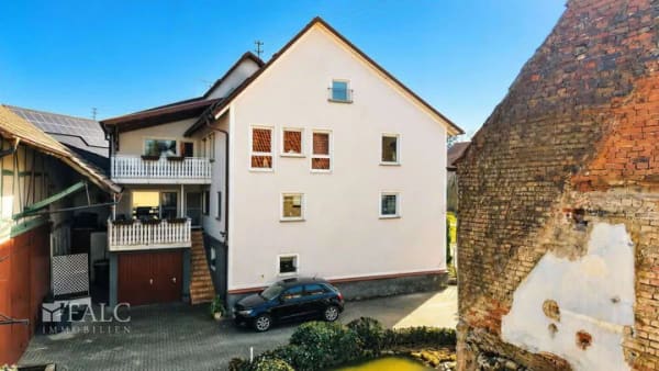 Immobilie in Ravenstein - Seltene Gelegenheit: 2-3 Familienhaus mit riesiger Scheune und Werkstatt - Bild 3