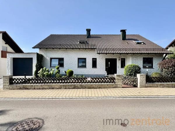 Immobilie in Buchdorf - So fühlt sich Zuhause an - Gepflegtes Familienhaus in Buchdorf - Bild 0