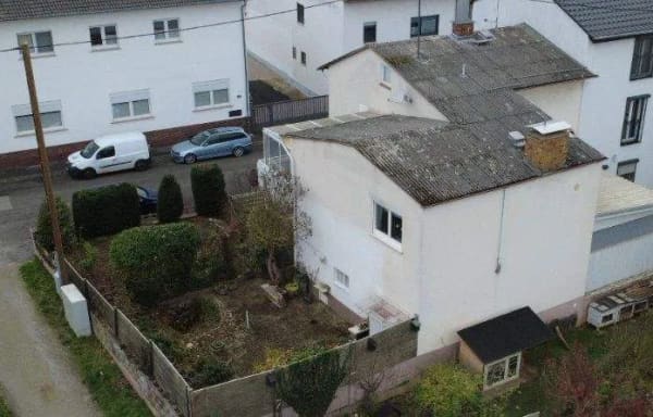 Immobilie in Idstein - Ein- oder Zweifamilienhaus mit Garten, Garage und Wintergarten  - Bild 3