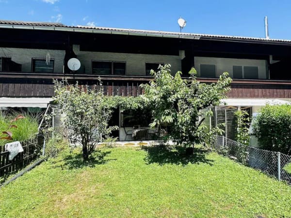 Immobilie in Kiefersfelden - Viel Platz für Ihre Wohnideen - Reihenmittelhaus in ruhiger und naturnaher Lage mit Potential - Bild 0