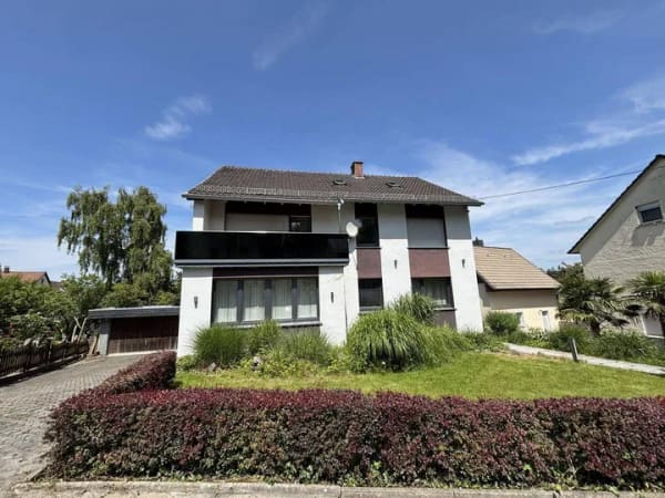 Immobilie in Hemer - Mehrgenerationenhaus in TOP-Lage von Hemer mit großem Garten. - Bild 2